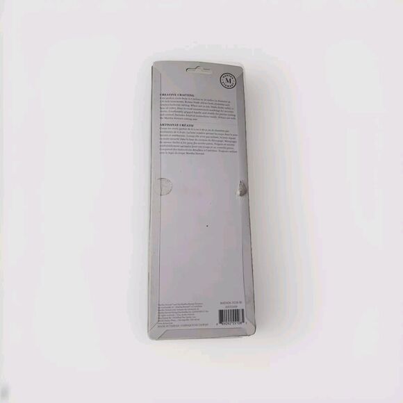 Martha Stewart Crafts Rotary Blade and Easy-to-Measurement Circle Cutter 3 Pcs - Picture 2 of 2